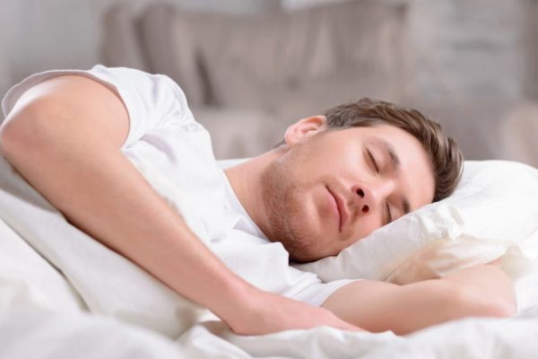 7 Kebiasaan Malam Hari yang Mendukung Kesehatan Tubuh