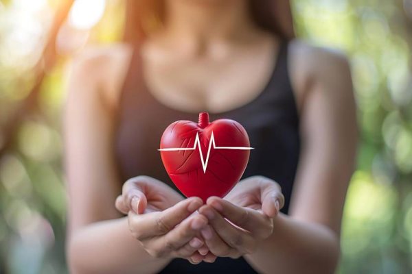 10 Tips Jaga Jantung Sehat demi Dada yang Lebih Nyaman