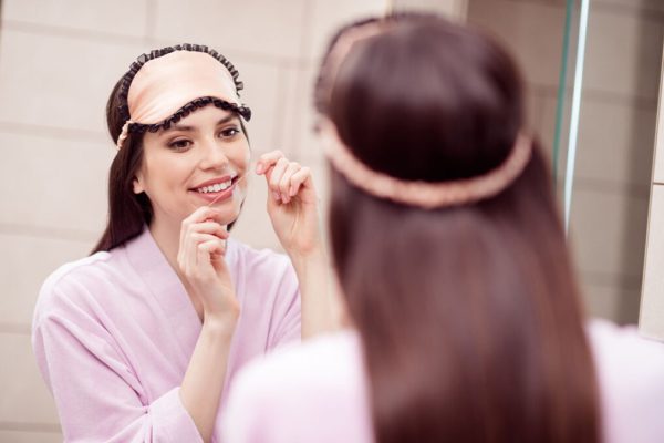 7 Langkah Rutin Merawat Gusi di Malam Hari 7 Langkah Rutin Merawat Gusi di Malam Hari