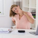 7 Tips Hindari Sakit Leher Buat Pekerja Kantoran